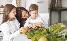 Вегетарианство у детей: польза или вред?